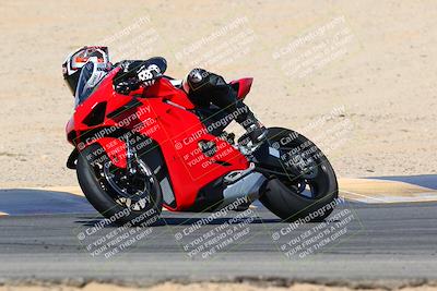 media/Mar-28-2022-Superbike Trackdays (Mon) [[b8603d0f67]]/Open Track Time/Turns 9 and 10/